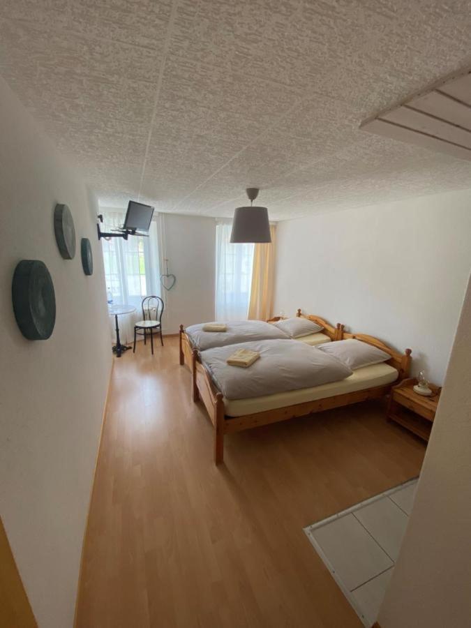 Hotel-Restaurant Des 3 Coeurs Vaulion Εξωτερικό φωτογραφία